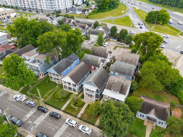 1813 7th Ave N Apt 102, Nashville, TN 37208