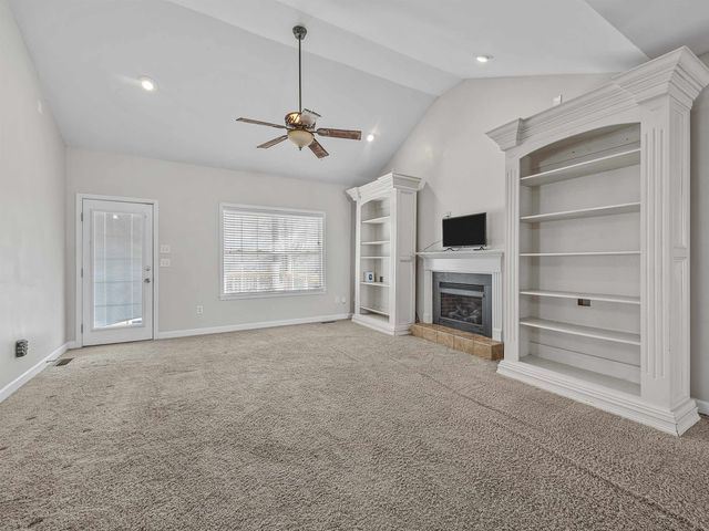 380 Saddlers Run, Chesnee, SC 29323