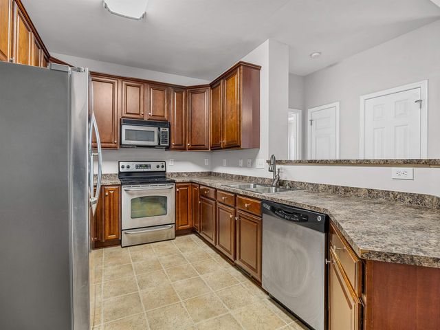 380 Saddlers Run, Chesnee, SC 29323