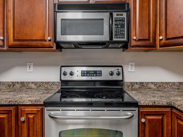 380 Saddlers Run, Chesnee, SC 29323