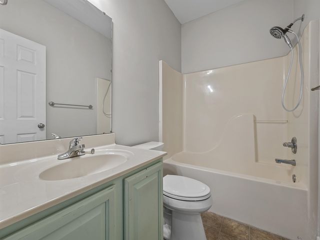 380 Saddlers Run, Chesnee, SC 29323