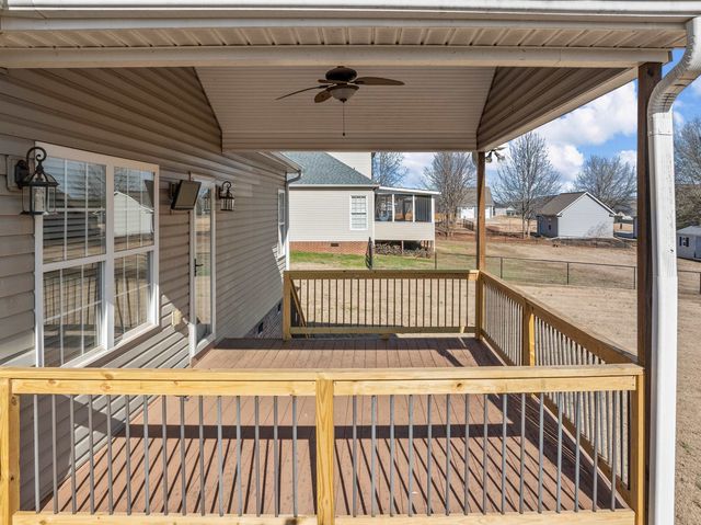 380 Saddlers Run, Chesnee, SC 29323