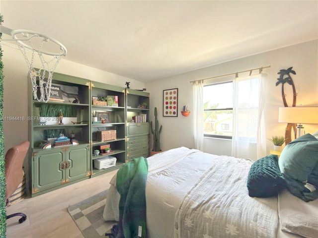 760 Windtree Way, Wellington, FL 33414