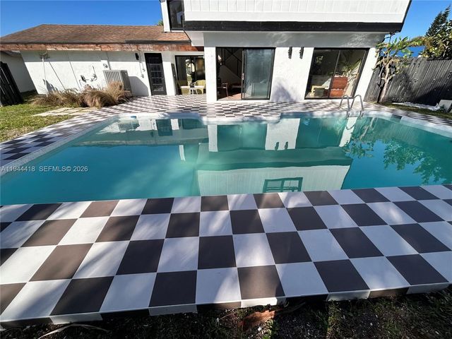 760 Windtree Way, Wellington, FL 33414