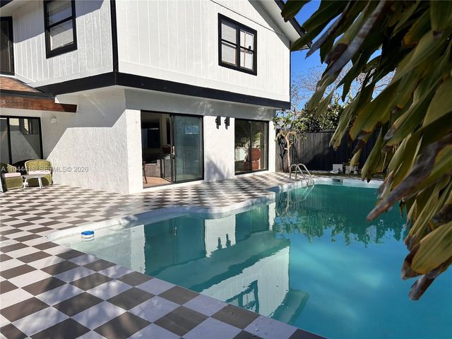 760 Windtree Way, Wellington, FL 33414