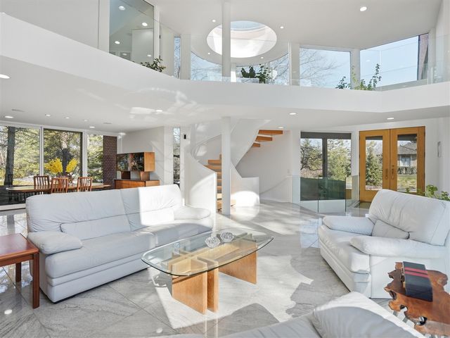 4708 Buckby Cross, Bloomfield Hills, MI 48302
