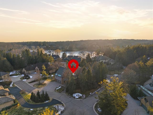 4708 Buckby Cross, Bloomfield Hills, MI 48302