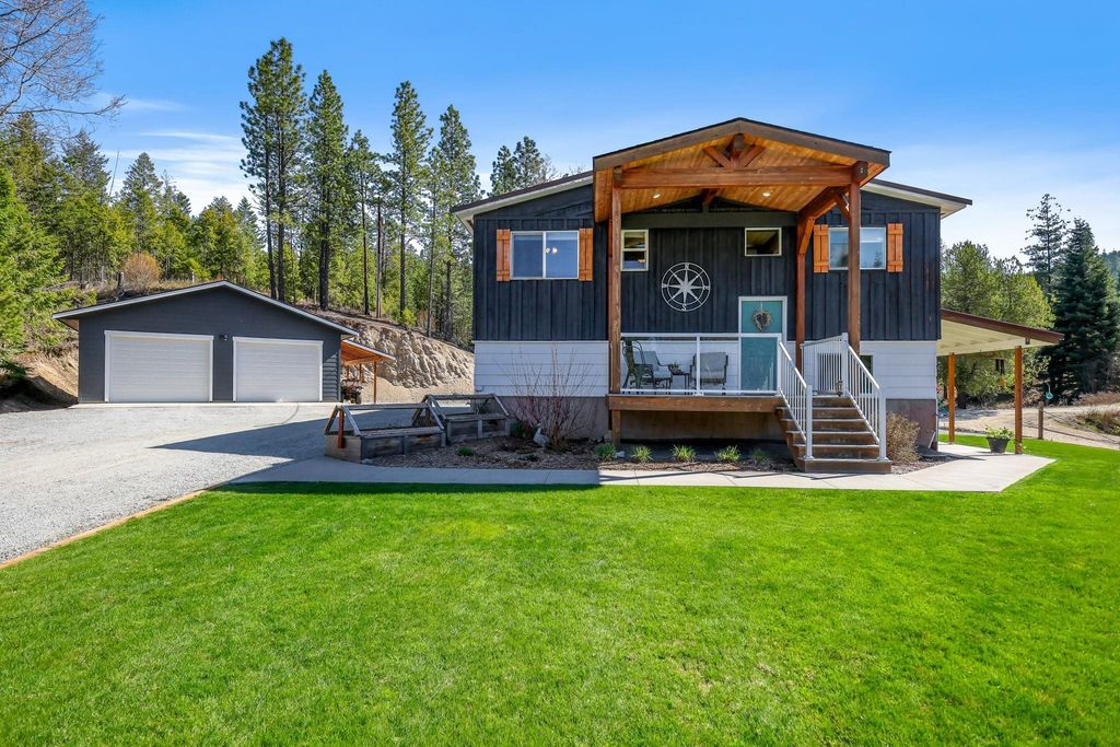 1240 Doe Meadow Rd, Newport, WA 99156