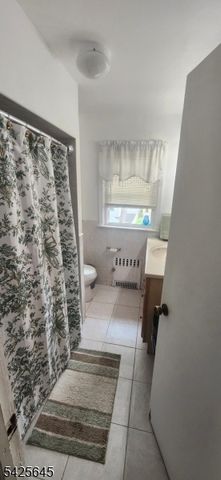 270 Dewitt Ave, Belleville Twp., NJ 07109