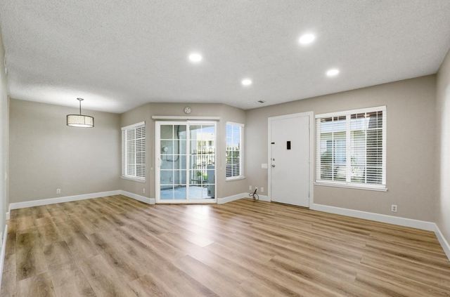 42 Muirfield Court, San Jose, CA 95116