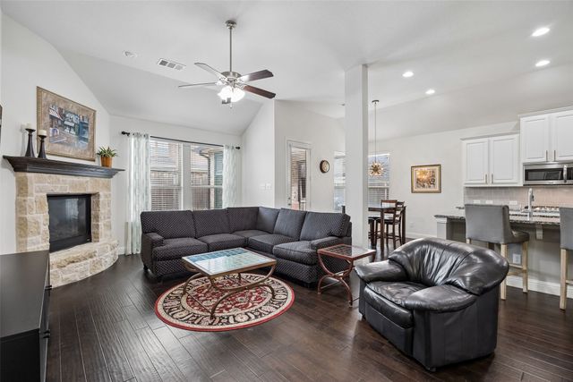 15813 High Line Drive, Prosper, TX 75078