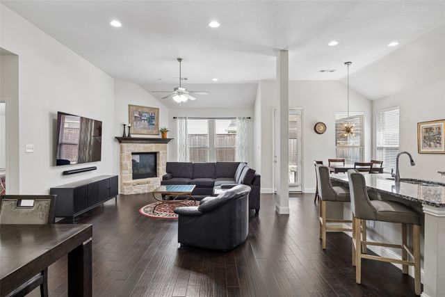 15813 High Line Drive, Prosper, TX 75078