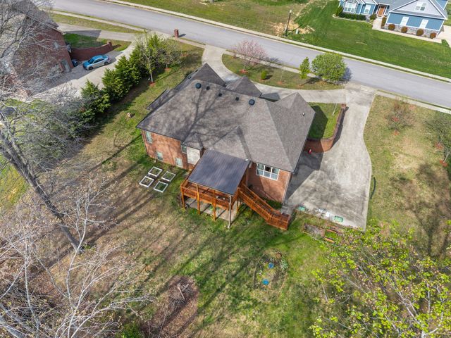 208 Markie Drive, Clarksville, TN 37043
