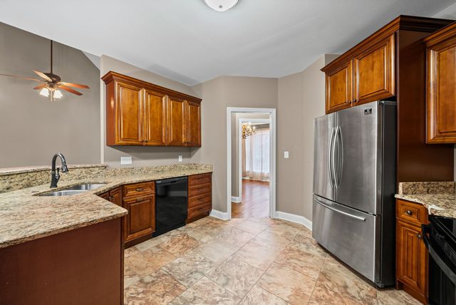 208 Markie Drive, Clarksville, TN 37043