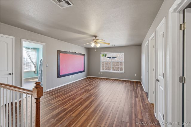 808 E Seattle Street, Broken Arrow, OK 74012