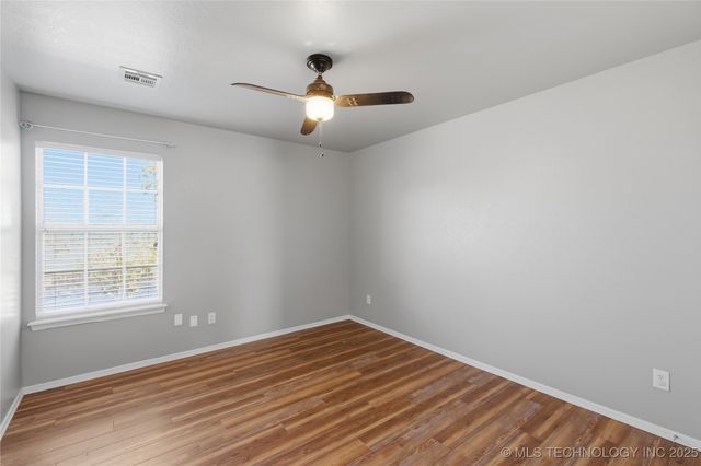 808 E Seattle Street, Broken Arrow, OK 74012