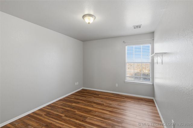 808 E Seattle Street, Broken Arrow, OK 74012