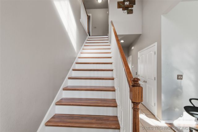 808 E Seattle Street, Broken Arrow, OK 74012