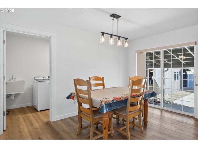 3721 JOE Ave, Roseburg, OR 97471