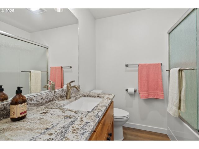 3721 JOE Ave, Roseburg, OR 97471