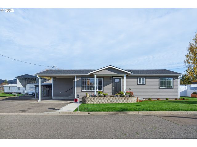 3721 JOE Ave, Roseburg, OR 97471