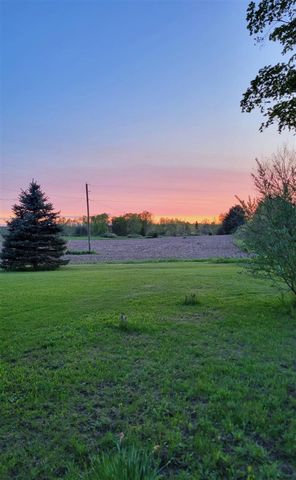 1337 21 Mile Road, Barryton, MI 49305
