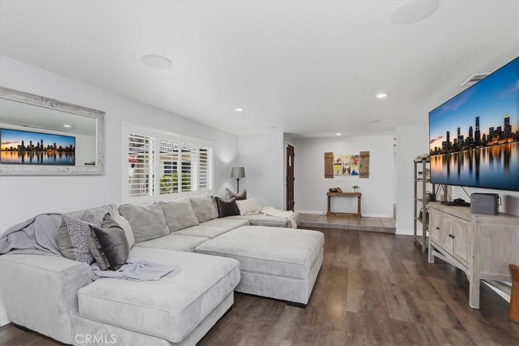 Image 18 of property listing at 4130 Mount Verde, Norco, CA 92860