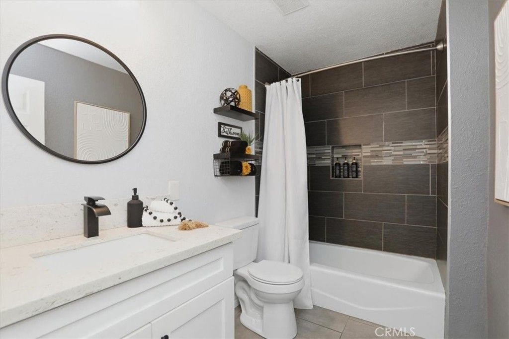 Image 32 of property listing at 4130 Mount Verde, Norco, CA 92860