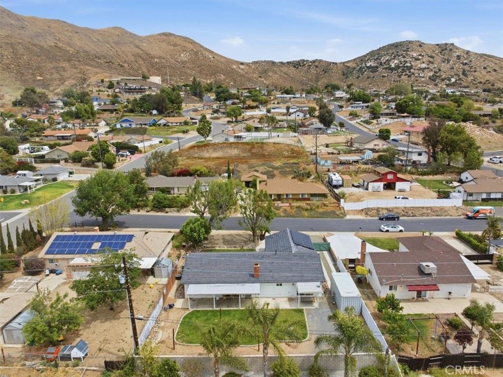 Image 40 of property listing at 4130 Mount Verde, Norco, CA 92860