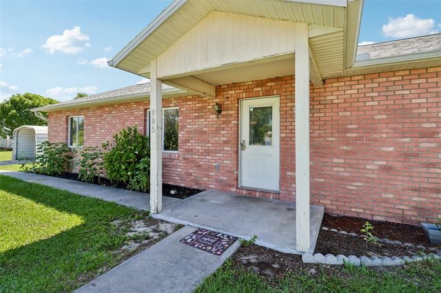 985 10TH AVENUE, Deland, FL 32724