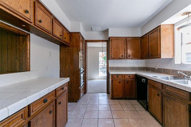15014 Carol Chase Circle, Missouri City, TX 77489
