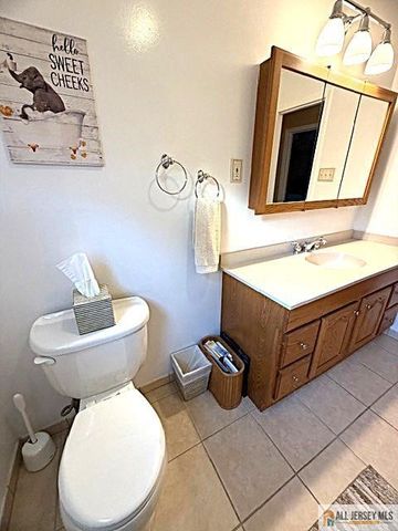 760 Magnolia Road, North Brunswick, NJ 08902