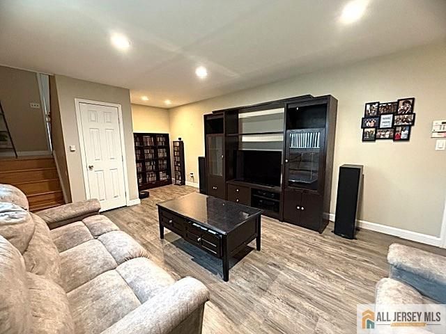 760 Magnolia Road, North Brunswick, NJ 08902