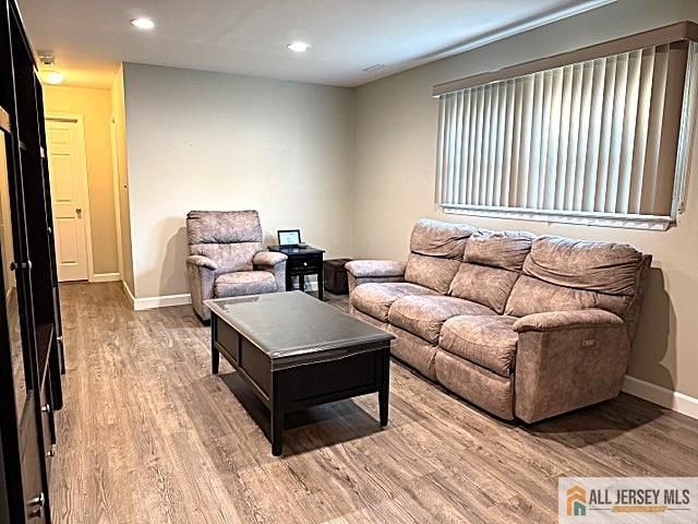 760 Magnolia Road, North Brunswick, NJ 08902