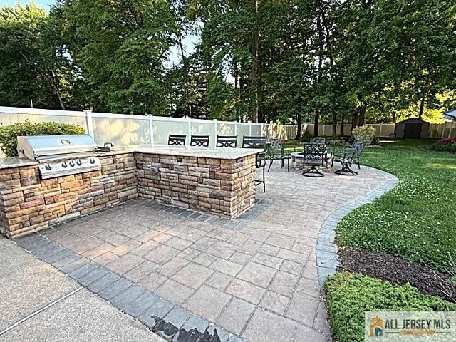 760 Magnolia Road, North Brunswick, NJ 08902