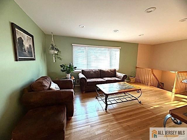 760 Magnolia Road, North Brunswick, NJ 08902