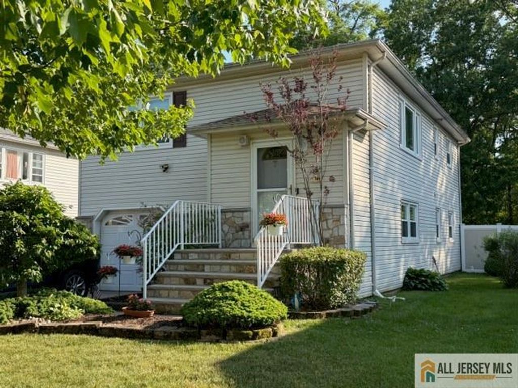 760 Magnolia Road, North Brunswick, NJ 08902