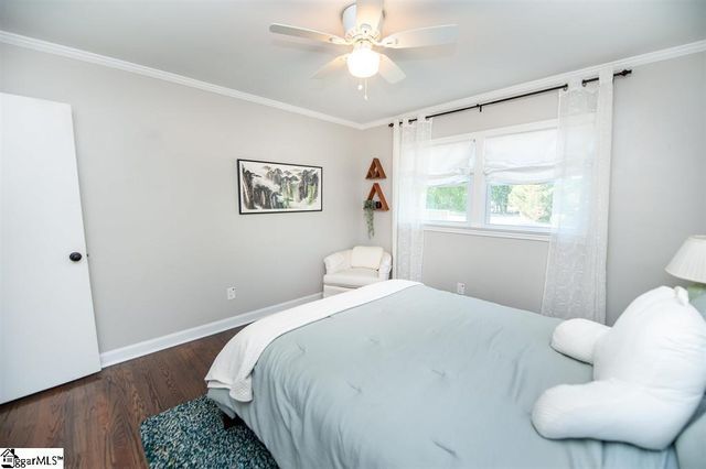 2 Selwyn Drive, Greenville, SC 29615