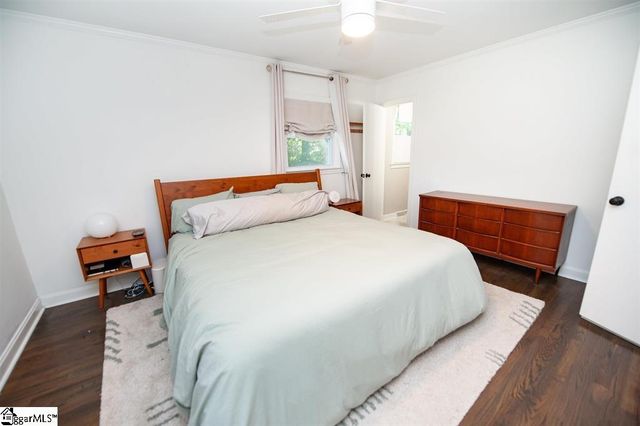 2 Selwyn Drive, Greenville, SC 29615