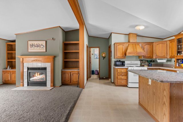 641 240th Street, Osceola, WI 54020