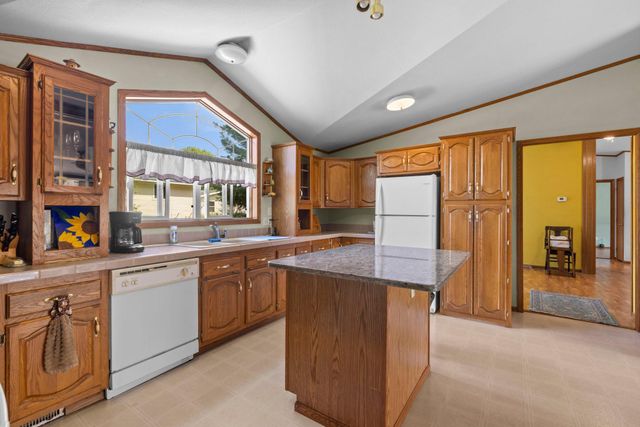 641 240th Street, Osceola, WI 54020