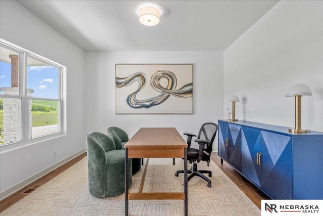 10516 S 117th Street, Papillion, NE 68046