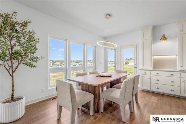 10516 S 117th Street, Papillion, NE 68046