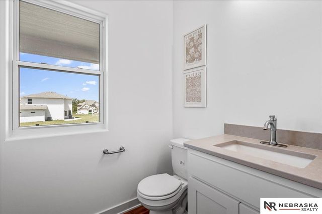 10516 S 117th Street, Papillion, NE 68046