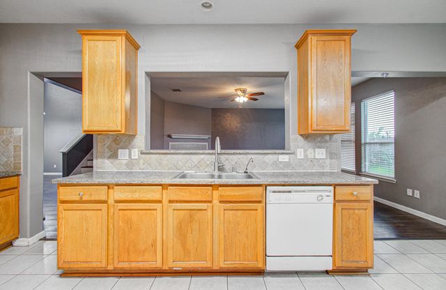 7106 Still Haven Drive, Richmond, TX 77407