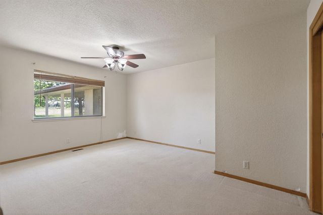 12212 Tavernor Trail Ln, Wilton, CA 95693