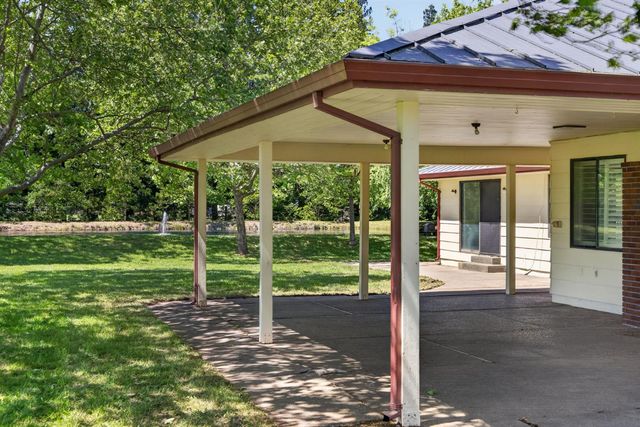 12212 Tavernor Trail Ln, Wilton, CA 95693