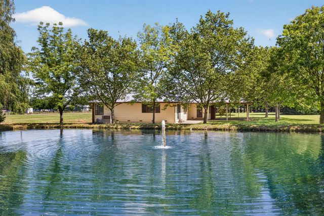 12212 Tavernor Trail Ln, Wilton, CA 95693