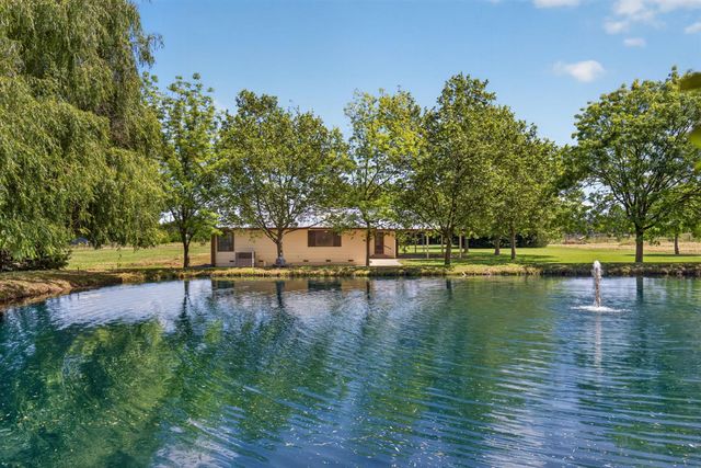 12212 Tavernor Trail Ln, Wilton, CA 95693