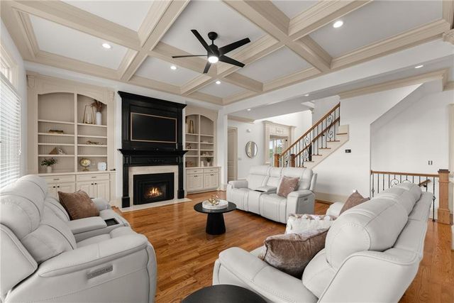 4645 Manor Drive, Gainesville, GA 30506